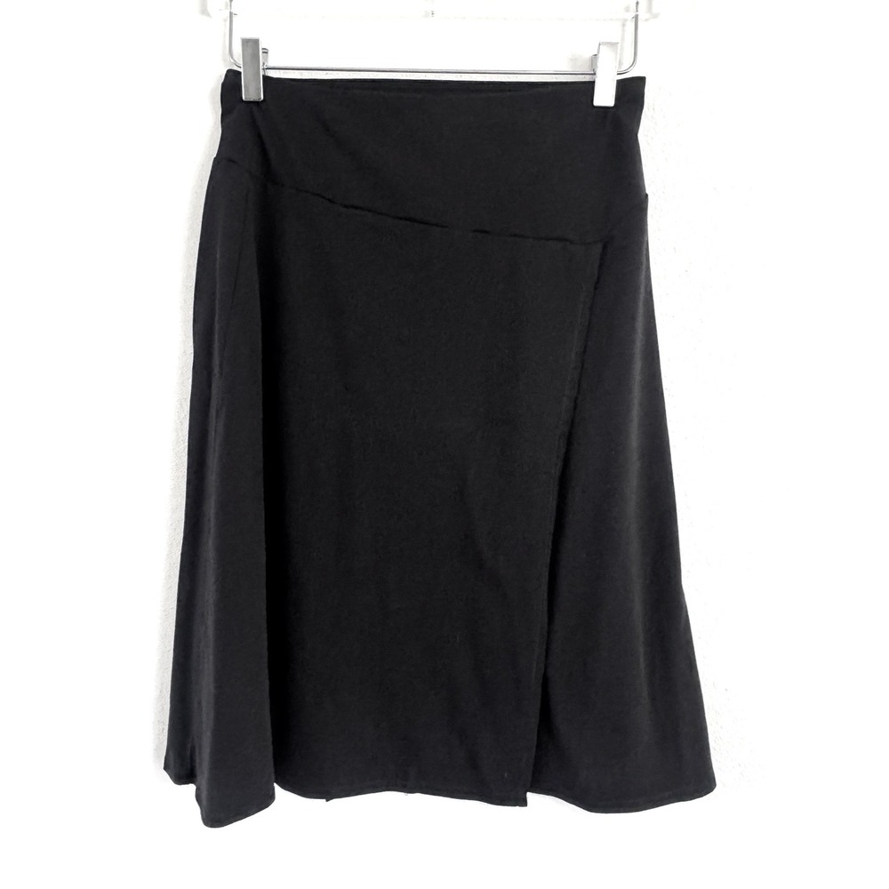 Patagonia Women's Vitaliti Skirt - Black A-Line Athletic Skirt